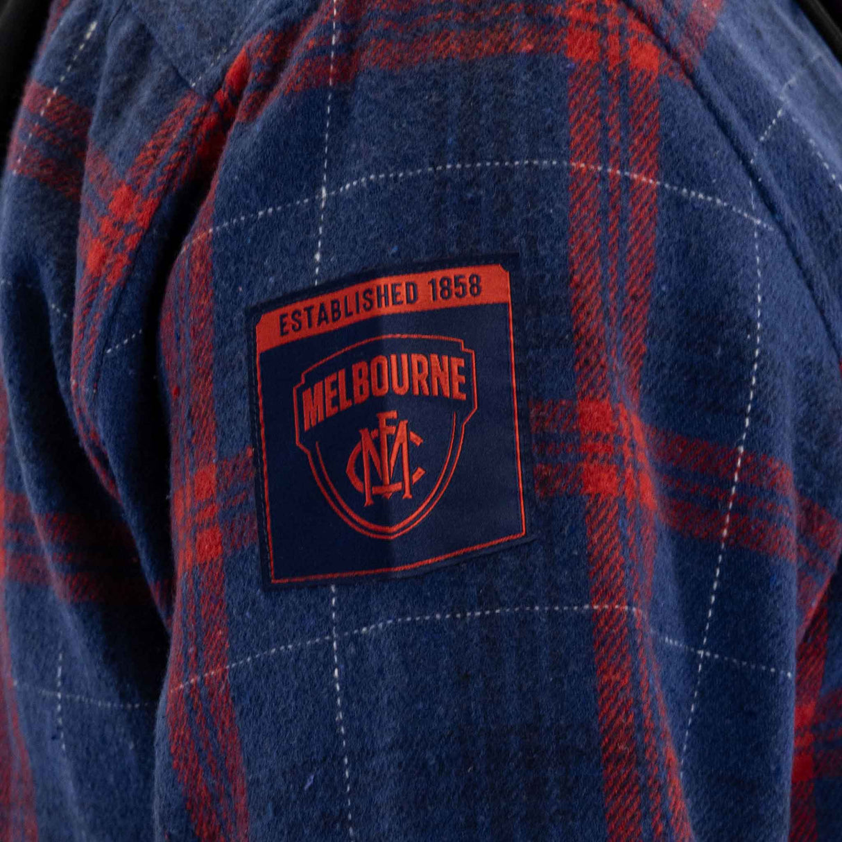 AFL Melbourne Demons 'Highland' Hooded Flannel Shirt - Ashtabula